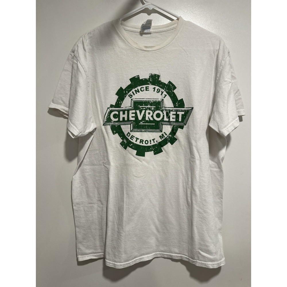 Vintage Delta Sz:L white Chevrolet bowtie green gear emblem Detroit graphic tee